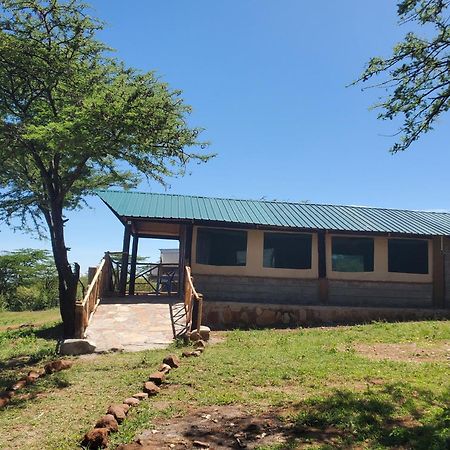 Semadep Safari Camp Bed & Breakfast Sekenani Exterior photo